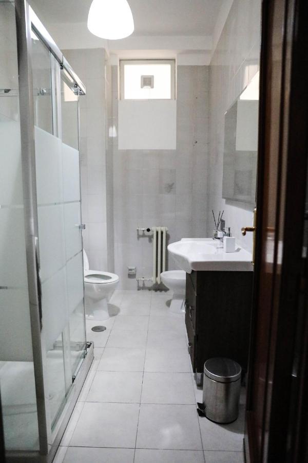 Aura Home Rent Of Rooms With Shared Kitchen Bari Esterno foto