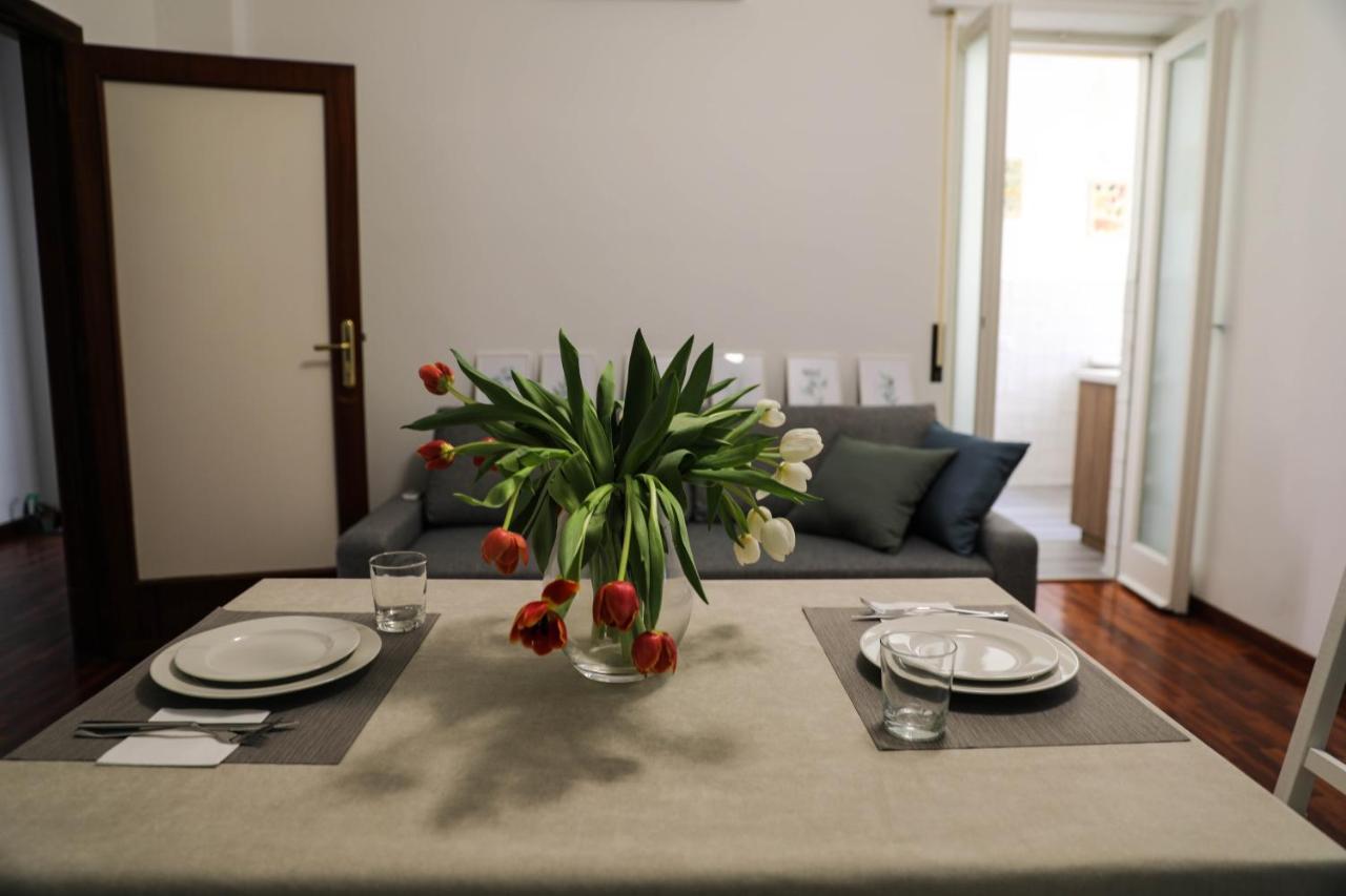 Aura Home Rent Of Rooms With Shared Kitchen Bari Esterno foto